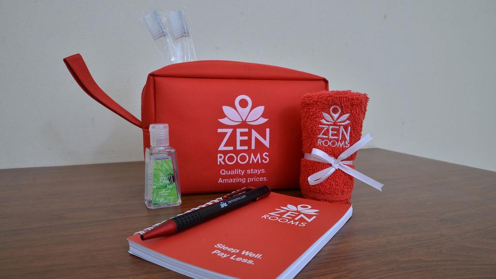 Zen Rooms Panembahan Kraton ジョグジャカルタ エクステリア 写真