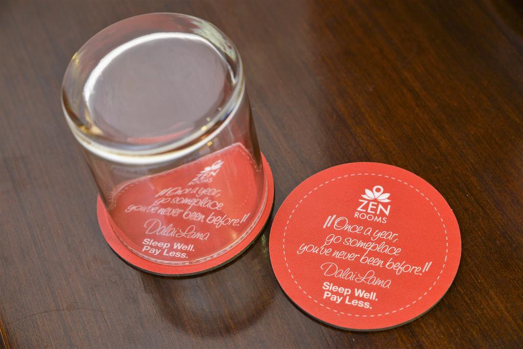 Zen Rooms Panembahan Kraton ジョグジャカルタ エクステリア 写真